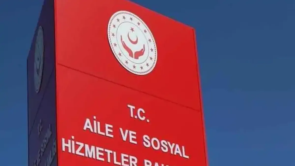 Aile ve Sosyal Hizmetler Bakanlığı, çocuk güzellik yarışmasına karşı.