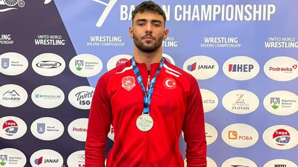 Muhammed Balkan, uluslararası arenada gümüş madalya kazandı