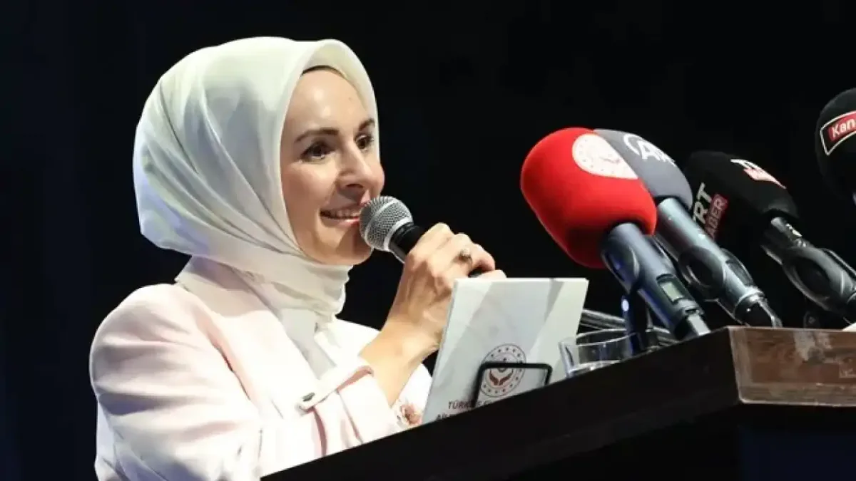 Kadınlar için yapay zeka ve dijital güçlenme eğitimleri tanıtım etkinliği.