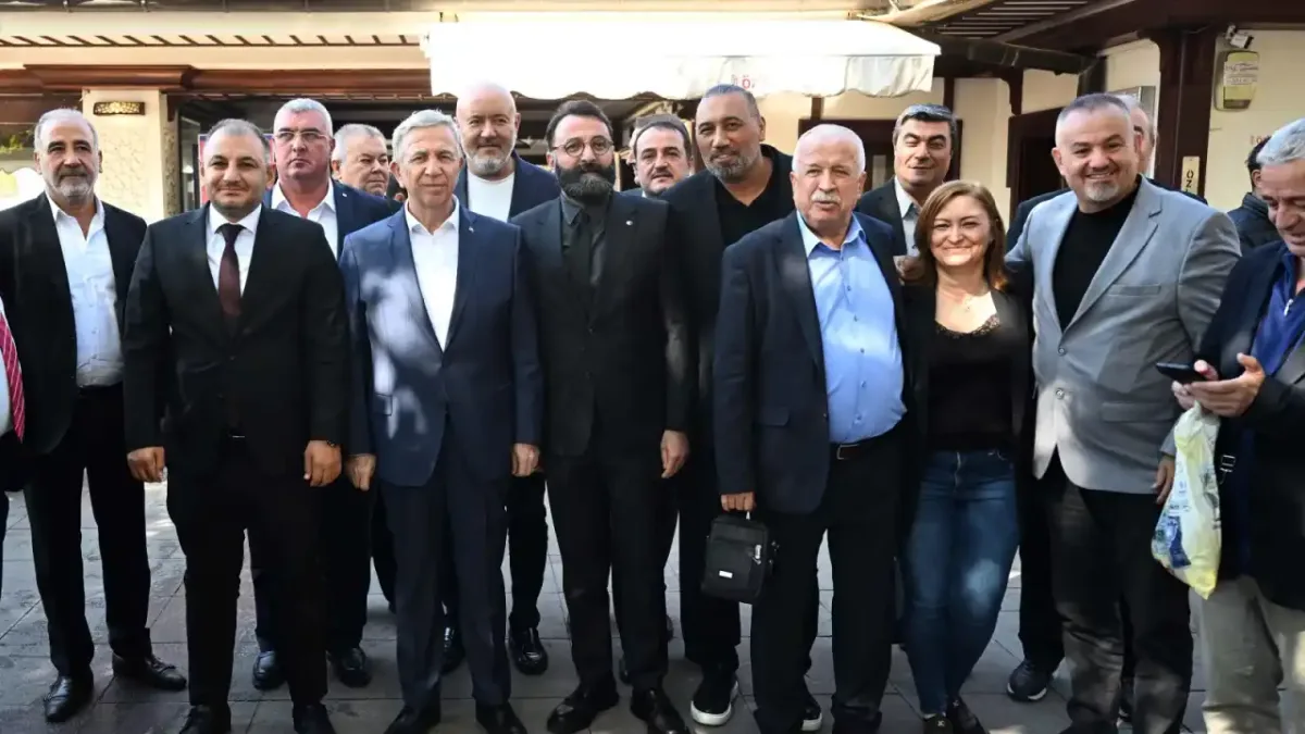 Ankara'nın tarihi caddesi yeniden hayat buldu