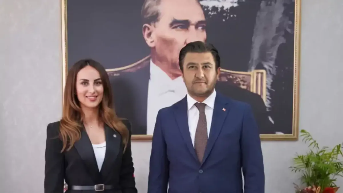 Bodrum Belediye Meclis Üyesi Asuman Gülsoy'un AK Parti'ye katılım töreni.