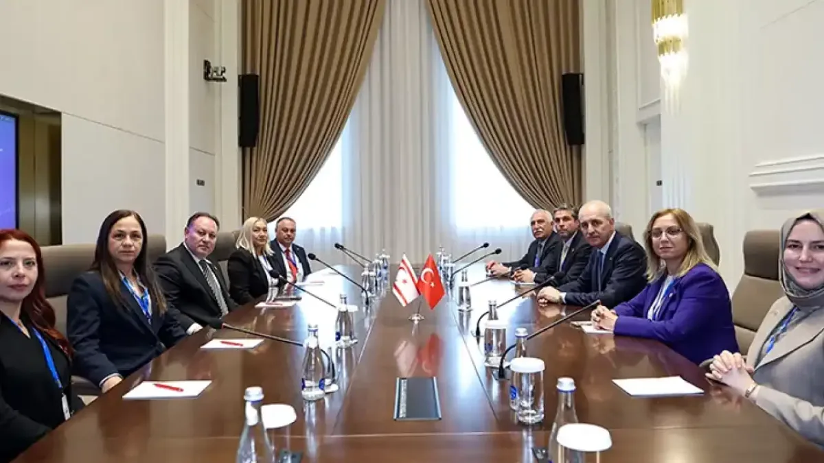 Kurtulmuş ve Öztürkler, Kıbrıs meselesini ele aldı.