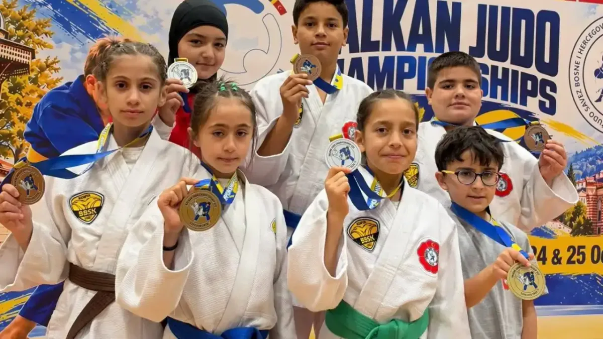 Konya Büyükşehir Belediyespor judocuları, Balkan Şampiyonası'nda madalya kazandı.