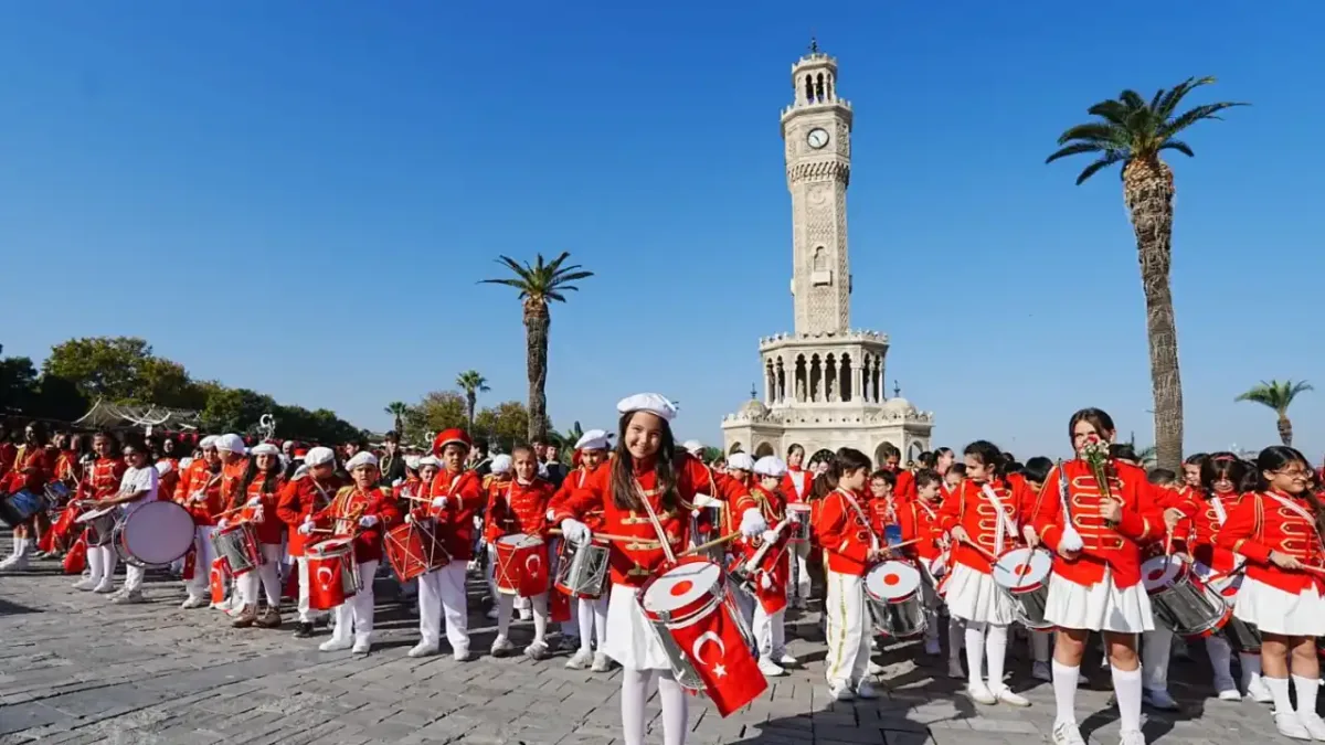 Cumhuriyet Bayramı etkinliklerinde bando gösterisi