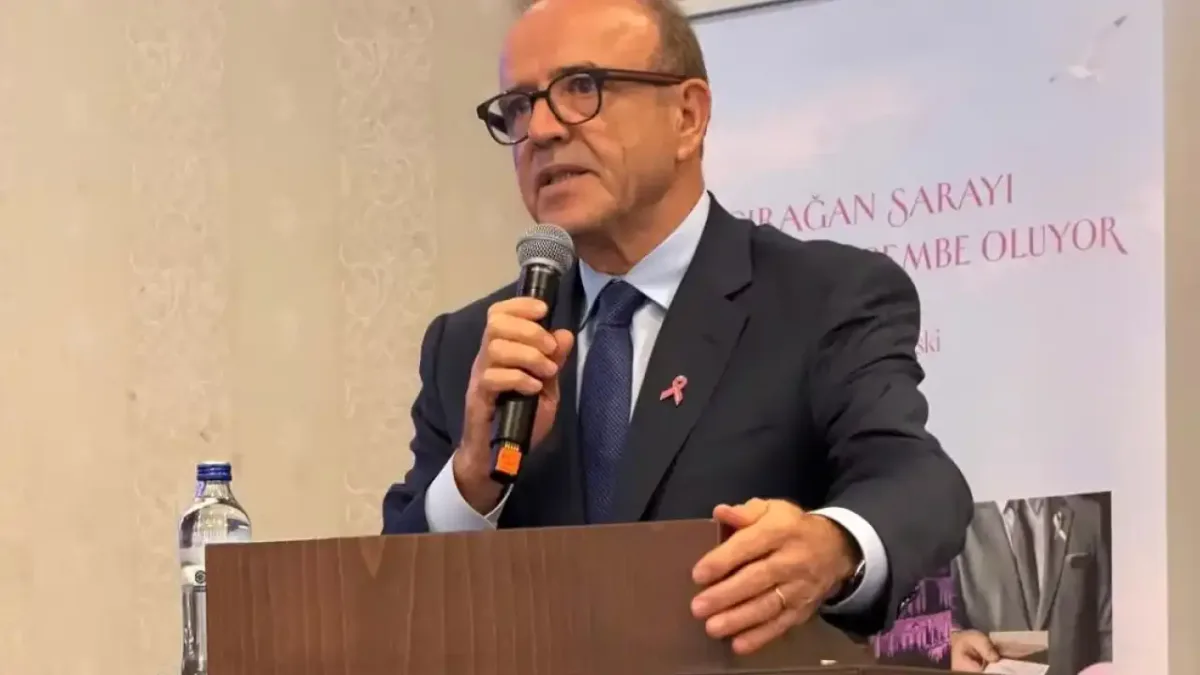 Prof. Dr. Vahit Özmen, meme kanseri tarama yaşının artırılması gerektiğini savunuyor.
