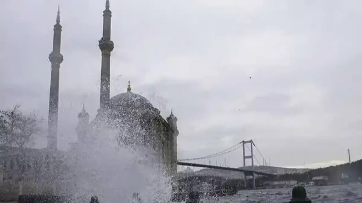 Meteoroloji'den yapılan uyarılarla ilgili görsel.
