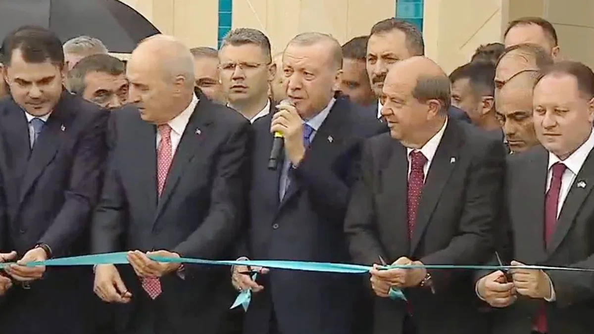 KKTC Cumhuriyet Yerleşkesi açıldı