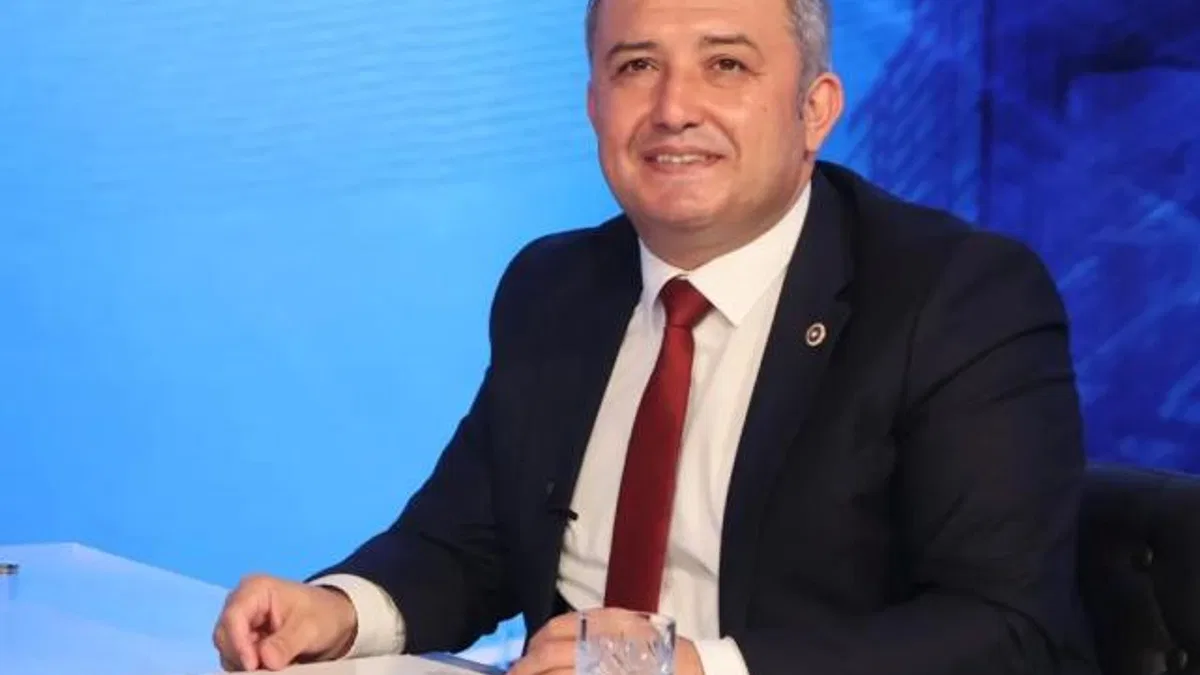 Bağımsız Milletvekili İsa Mesih Şahin yeniden AK Parti’ye katıldı