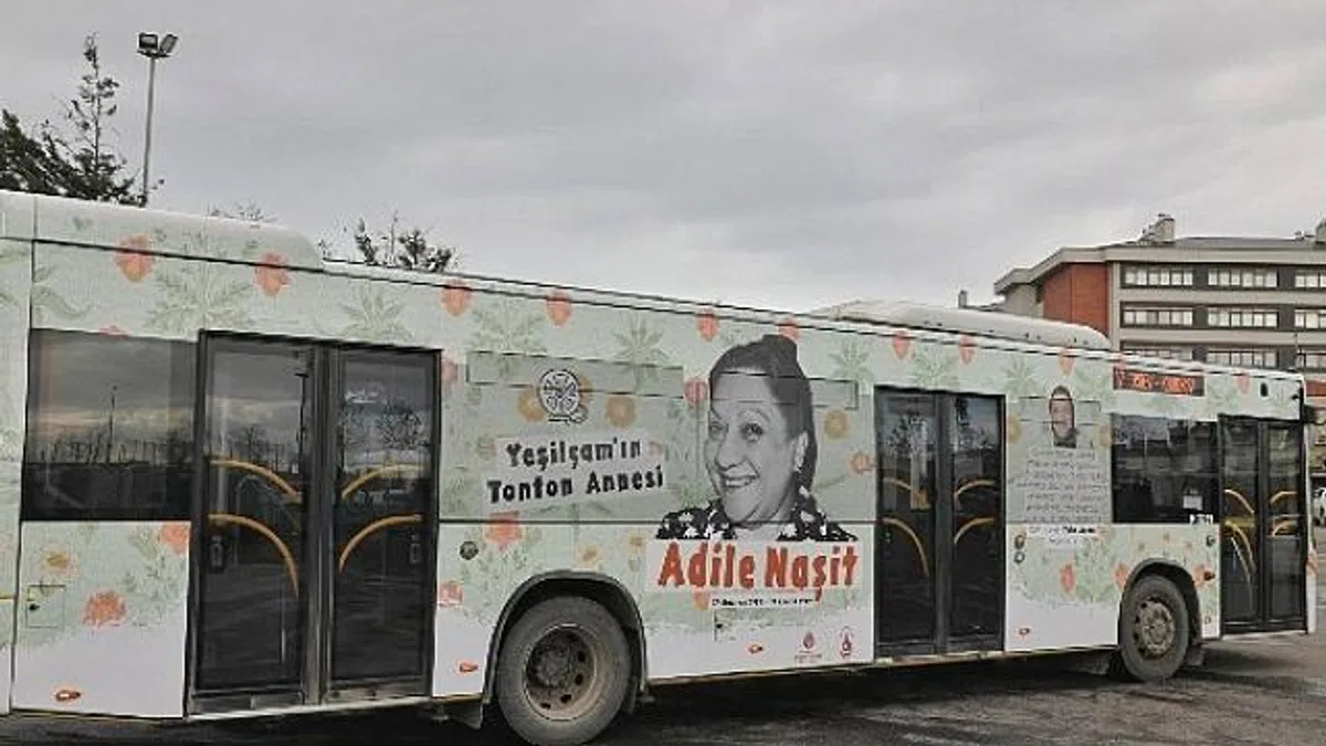 İETT’den Adile Naşit İçin Özel Vefa Otobüsü