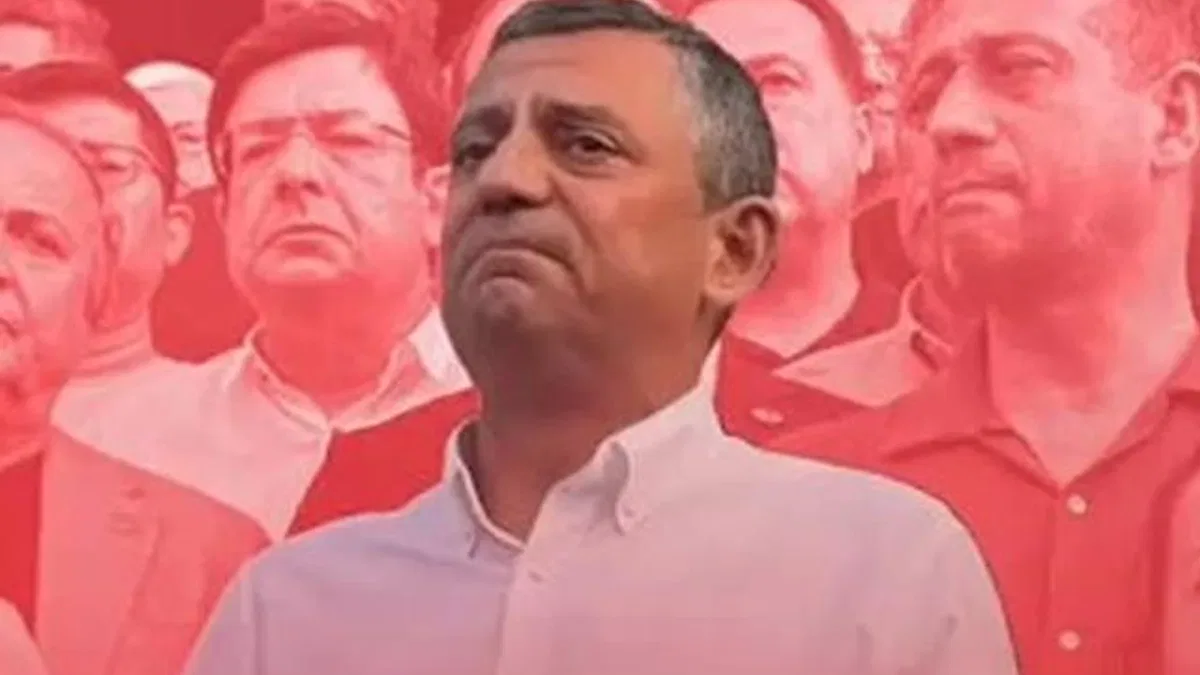 CHP lideri Özel’den Zeyrek’e duygusal veda