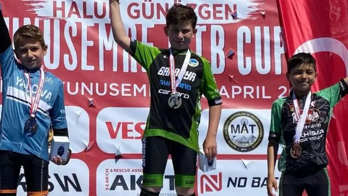 Sakaryalı sporcu Türkiye’nin adını ‘şampiyon’ yazdırdı