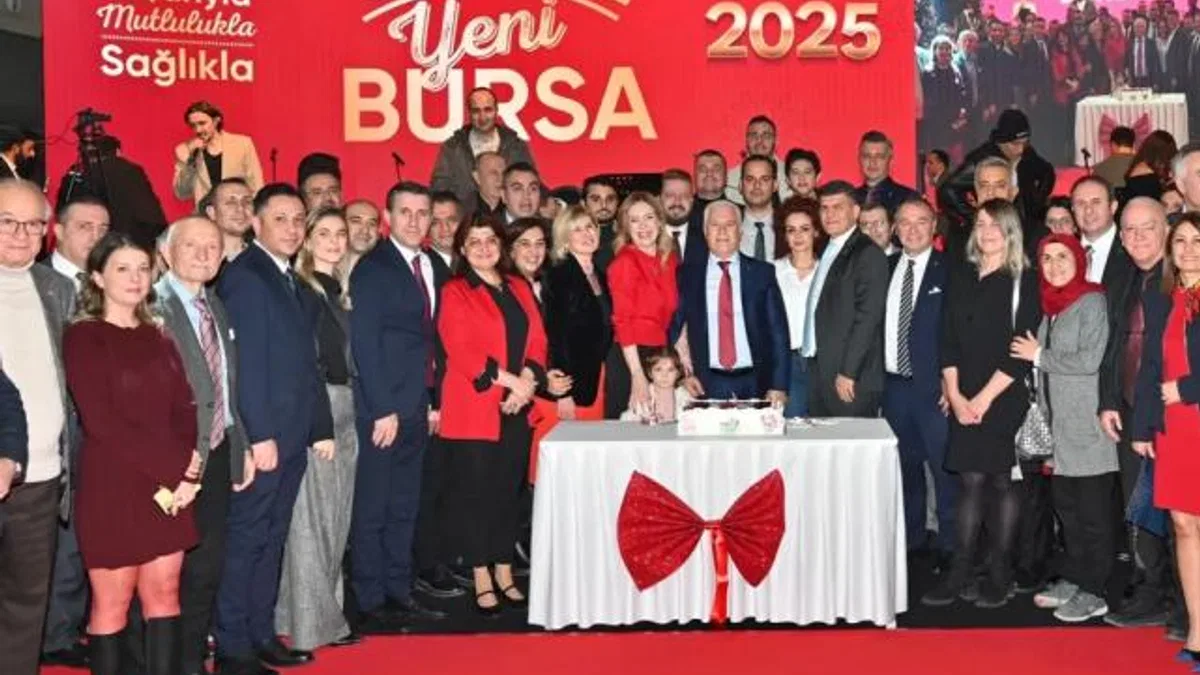 Bursa Büyükşehir ailesi yeni yılı birlikte kutladı