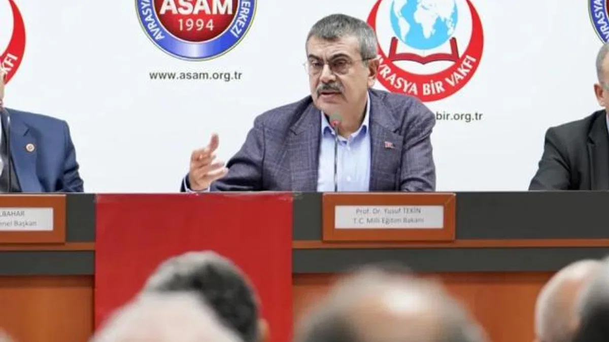 Bakan Tekin: Kendimize özgü model oldu