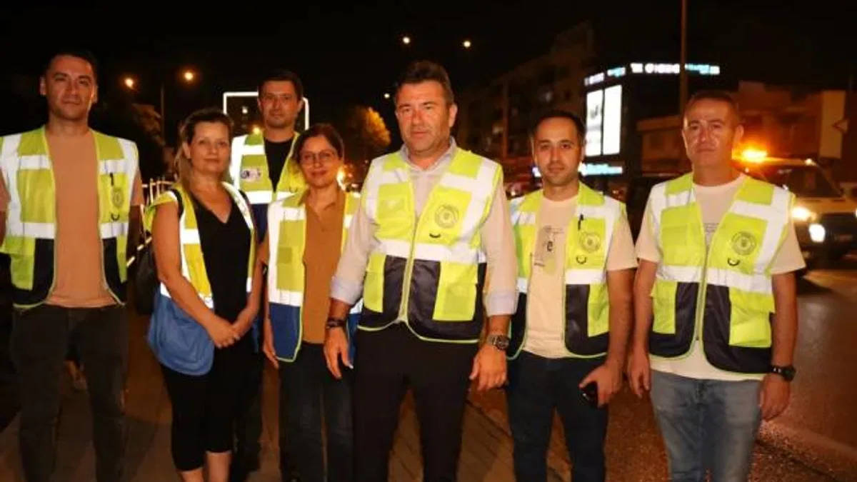 Bursa Büyükşehir’den daha temiz bir Bursa için gece mesaisi