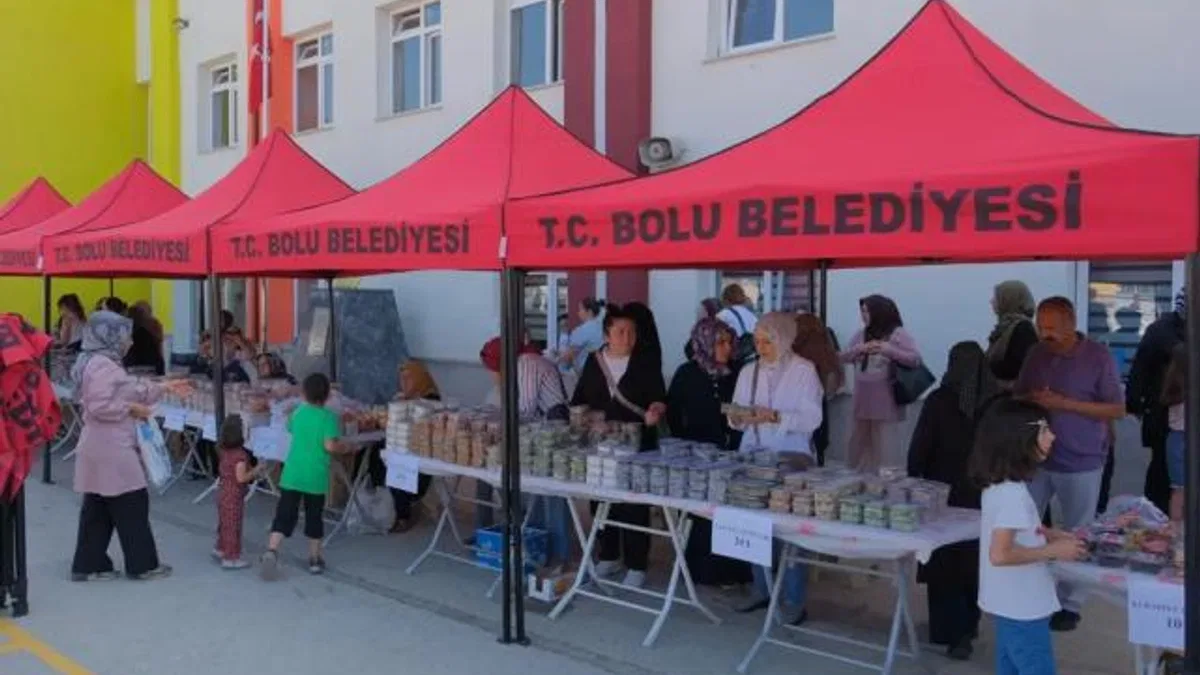 Düğün yapanlara masa-sandalye-çadır bedava