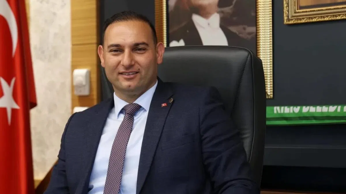 Kilis Belediye Başkanı Hakan Bilecen CHP’den istifa etti