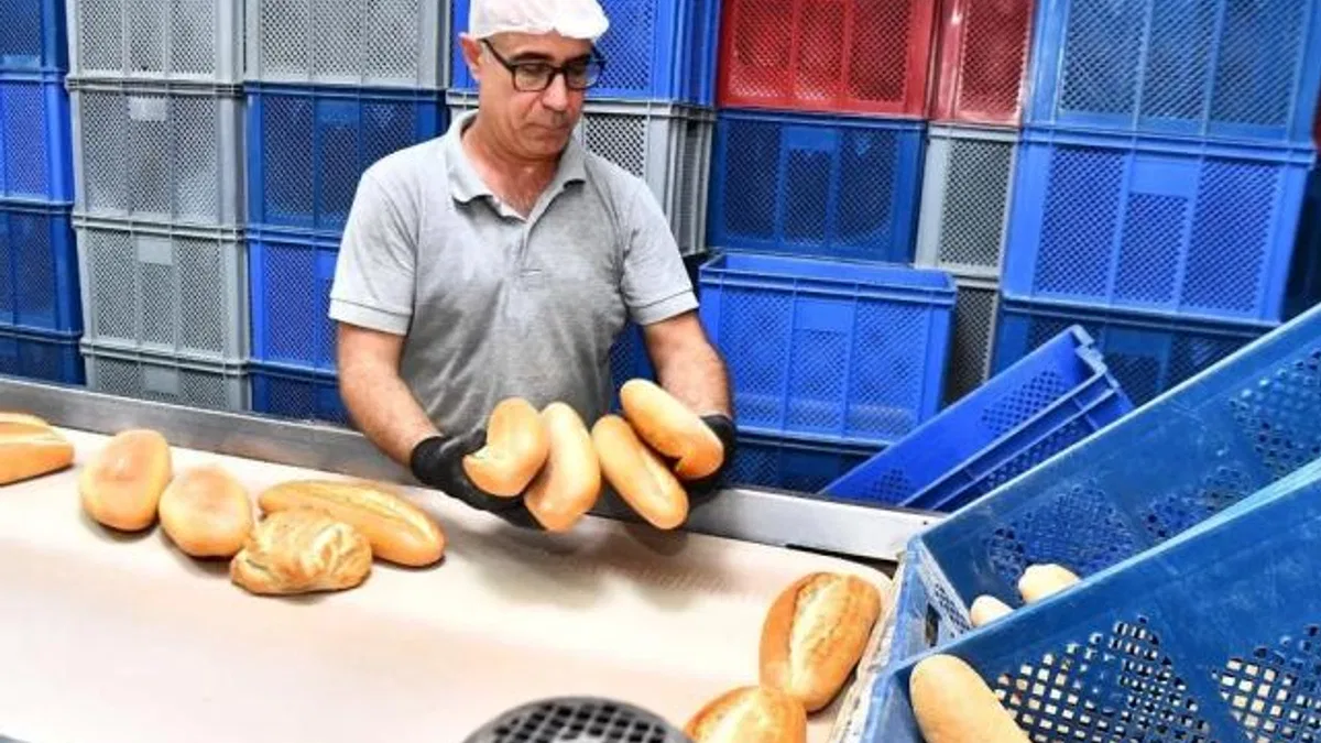 İzmir’de Halk Ekmek’te zam yok