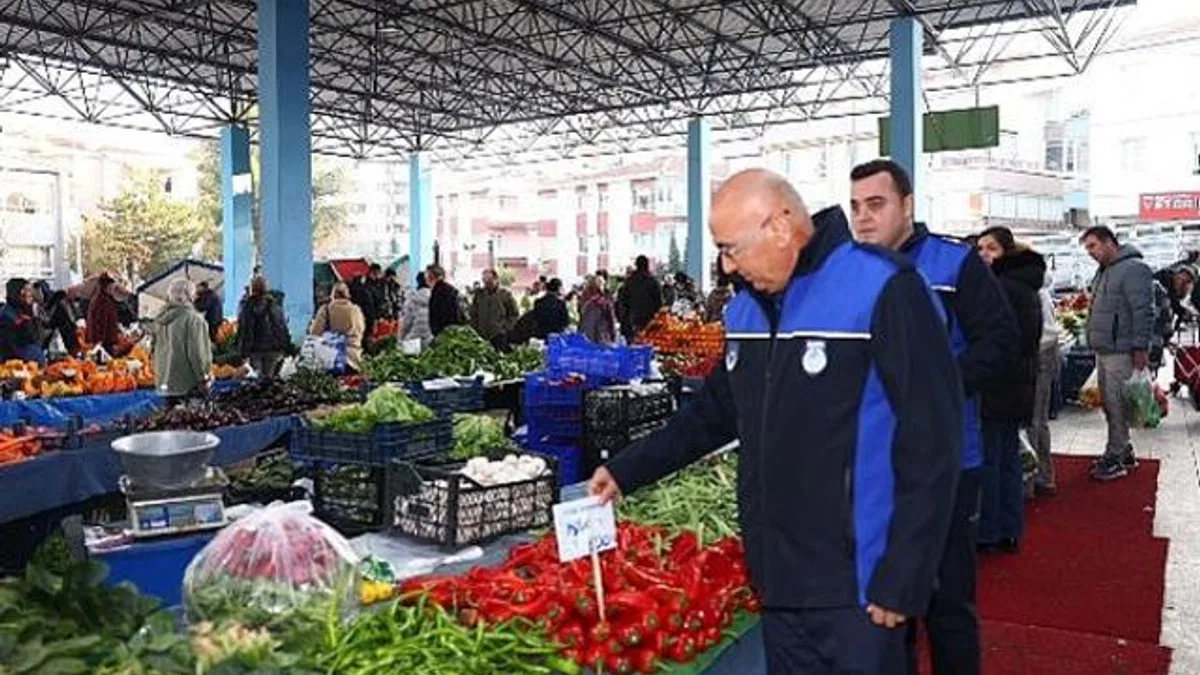 Çankaya Zabıtası Pazar Denetimlerini Sürdürüyor