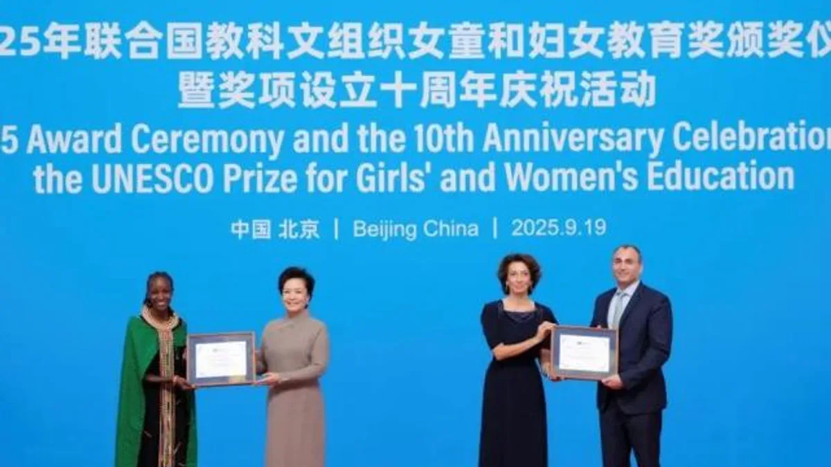 CGTN: Peng Liyuan’dan kadınların bilim eğitimiyle güçlendirilmesi çağrısı