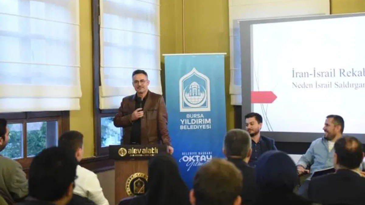 Bursa Yıldırım’da ‘Akademi Konuşmaları’ başladı