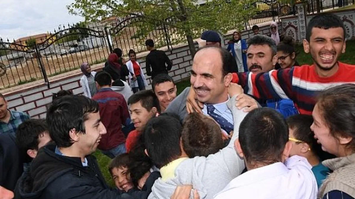 Başkan Altay: “Mücadeleleriyle İlham Veren Engelli Kardeşlerimin 3 Aralık Dünya Engelliler Günü’nü Kutluyorum”