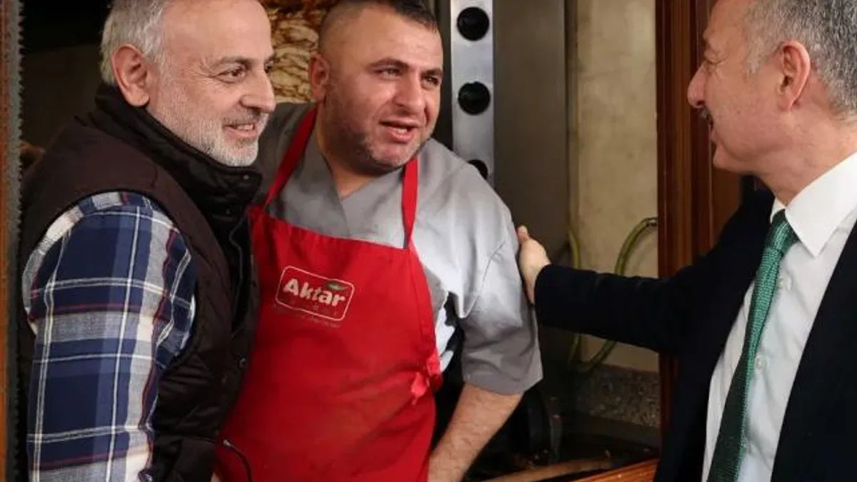Kocaeli İzmit’te esnaf turu