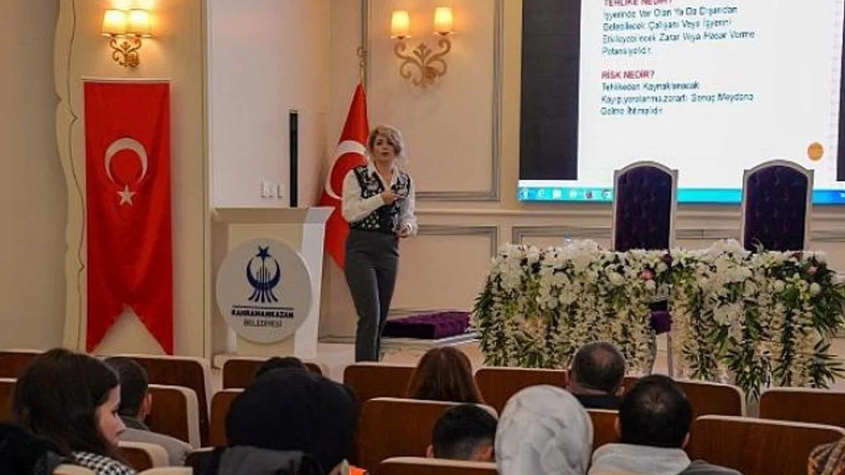 Personele iş sağlığı ve güvenliği eğitimi.