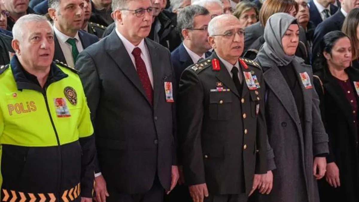 İzmir’in kahramanları unutulmadı