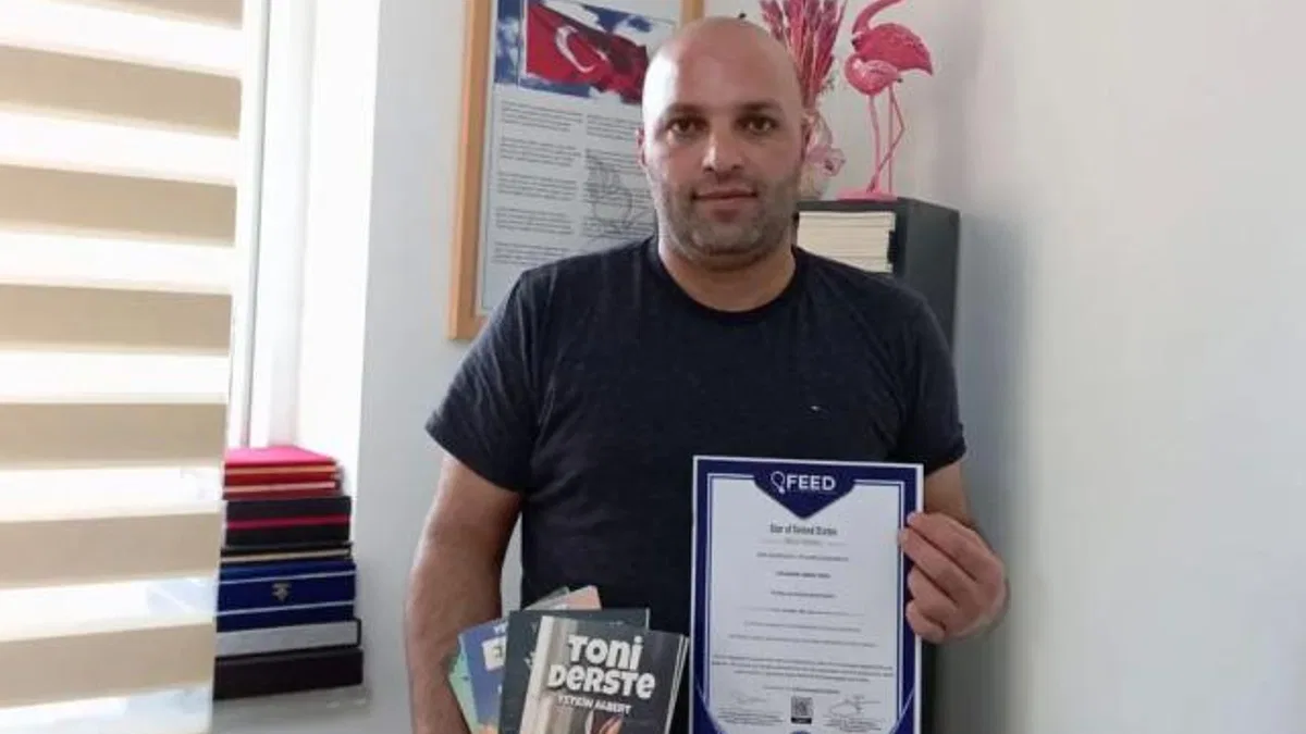 Uluslararası Yazar Albert Yetkin, IWA 2024’te altın madalya kazandı