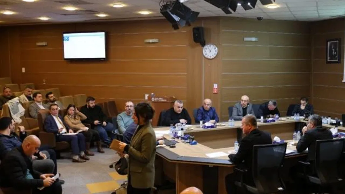 Kocaeli Encümeni’nde balık satış yerleri için ihale düzenlendi