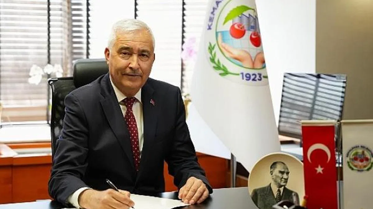 Kemalpaşa Belediye Başkanı Mehmet Türkmen, Cumhuriyet’in 101. yılı dolayısıyla bir mesaj yayımladı.