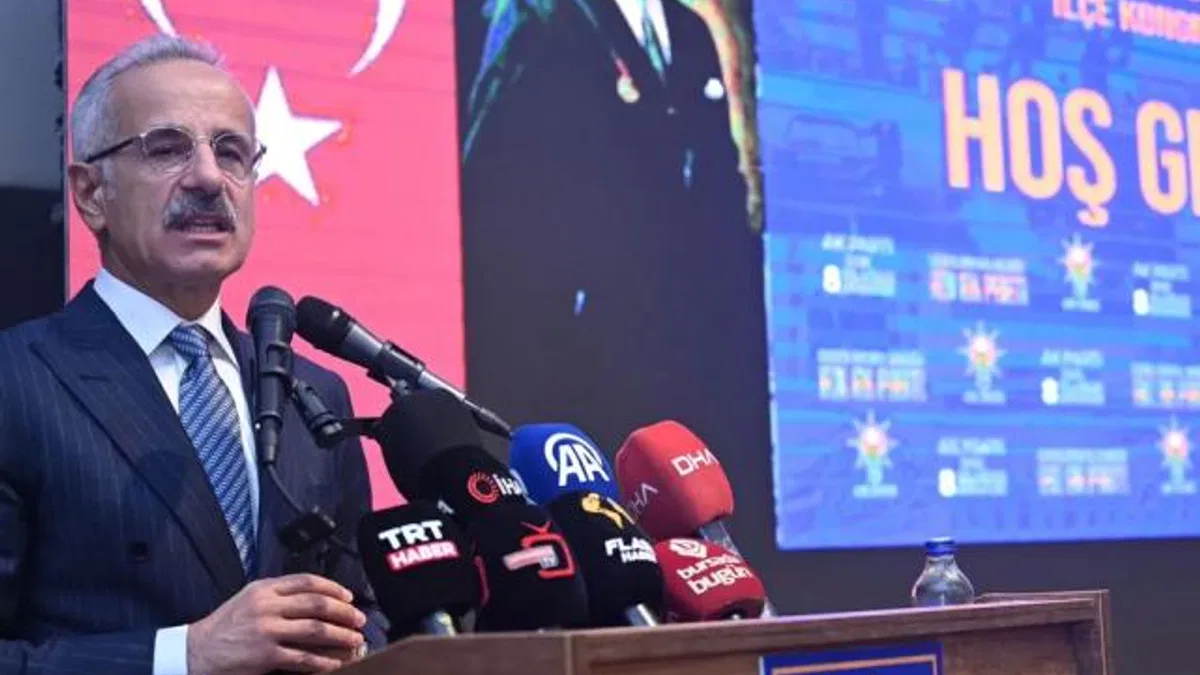 Bakan Uraloğlu, Bursa’ya hızlı tren için yeni tarihi açıkladı