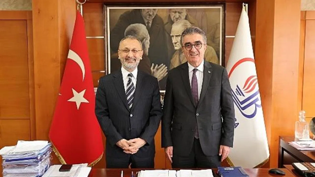 Başkan Özmen’den Başkan Mutlu’ya ziyaret