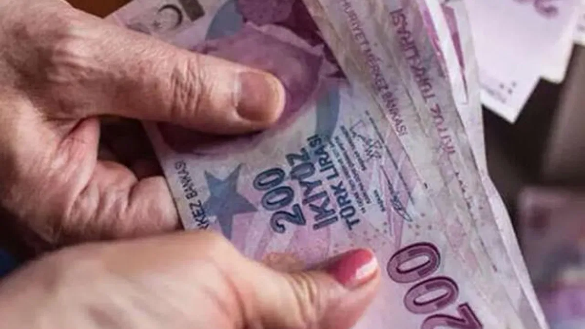 Emekli aylığı teklifi TBMM’den geçti