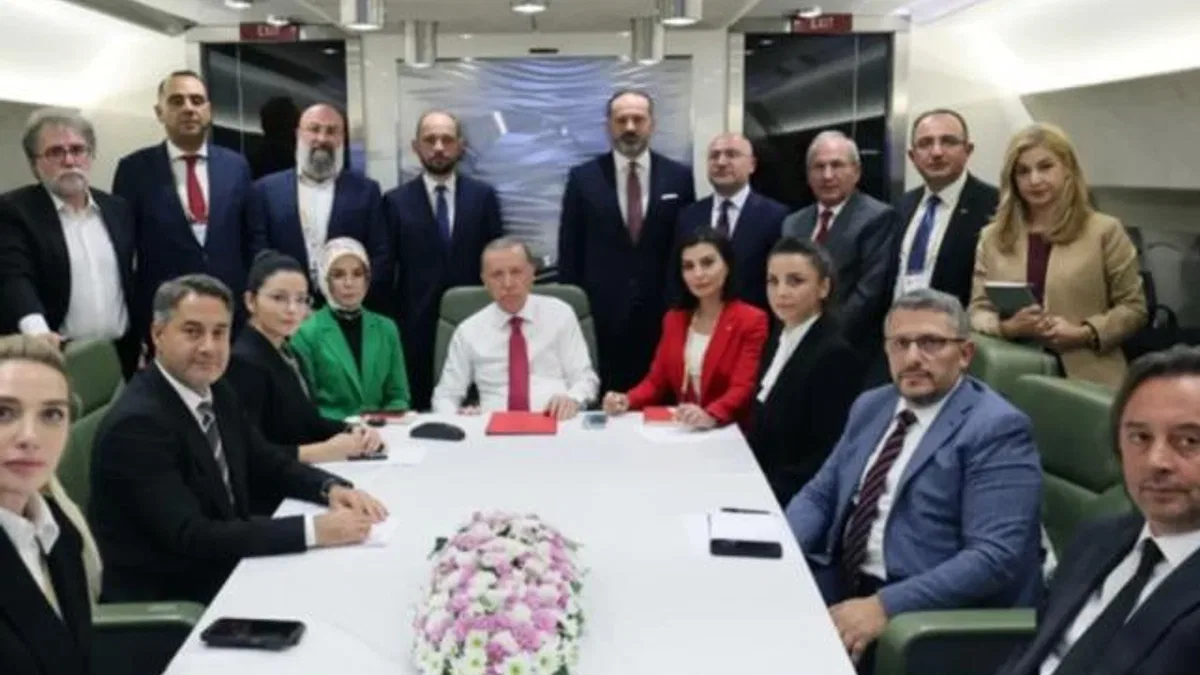 Cumhurbaşkanı Erdoğan: Dayanışmayla bölgeyi kurtarmalıyız