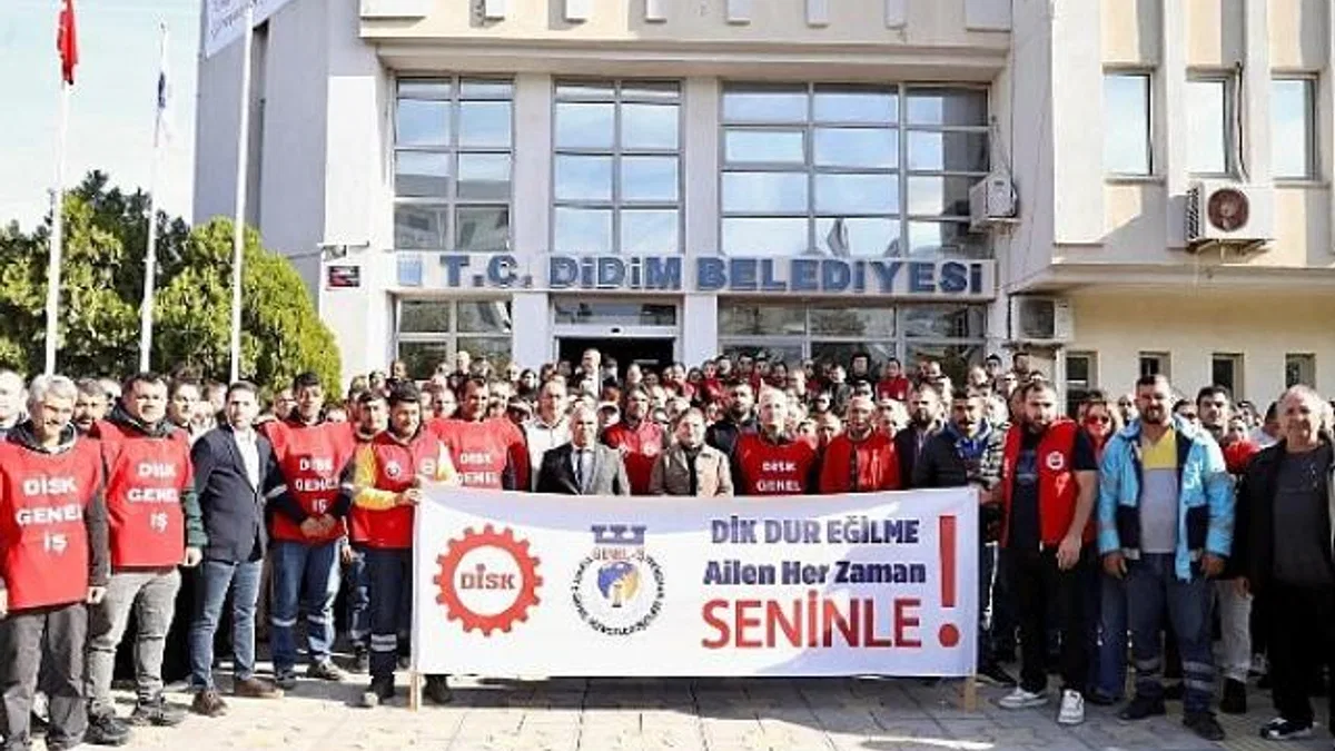Didim Belediye Personelinden Başkan Gençay’a Büyük Destek: “Dik Dur Eğilme Ailen Seninle”