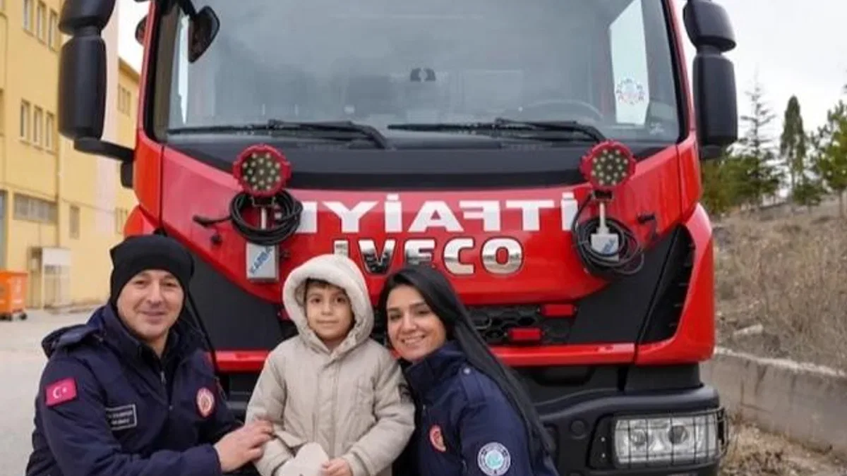 Minik Ömer ‘Ateş Savaşçısı’ oldu