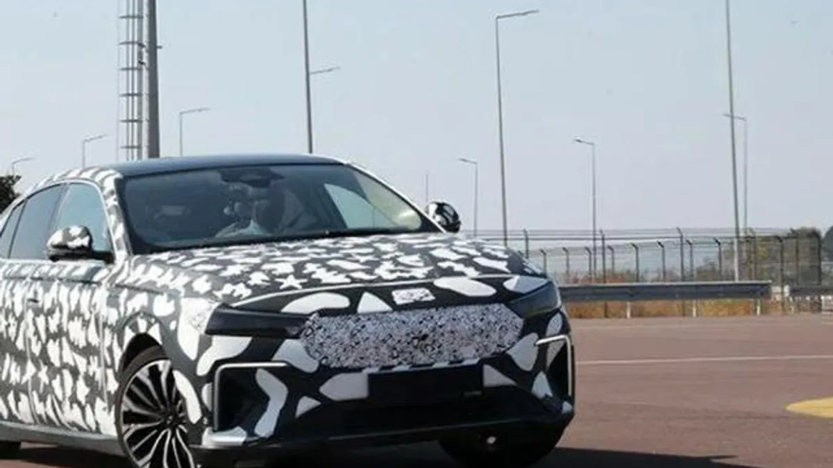 Togg’un ilk sedan modeli T10F 2025’e hazırlanıyor