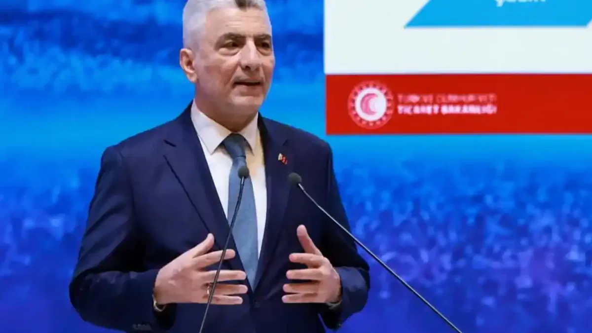 Bakan Bolat: Ağustos ihracatı 23,5 milyar dolarla rekor seviyeye ulaştı