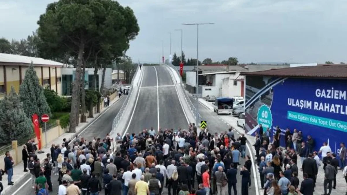 İzmir Gaziemir’e trafik nefesi