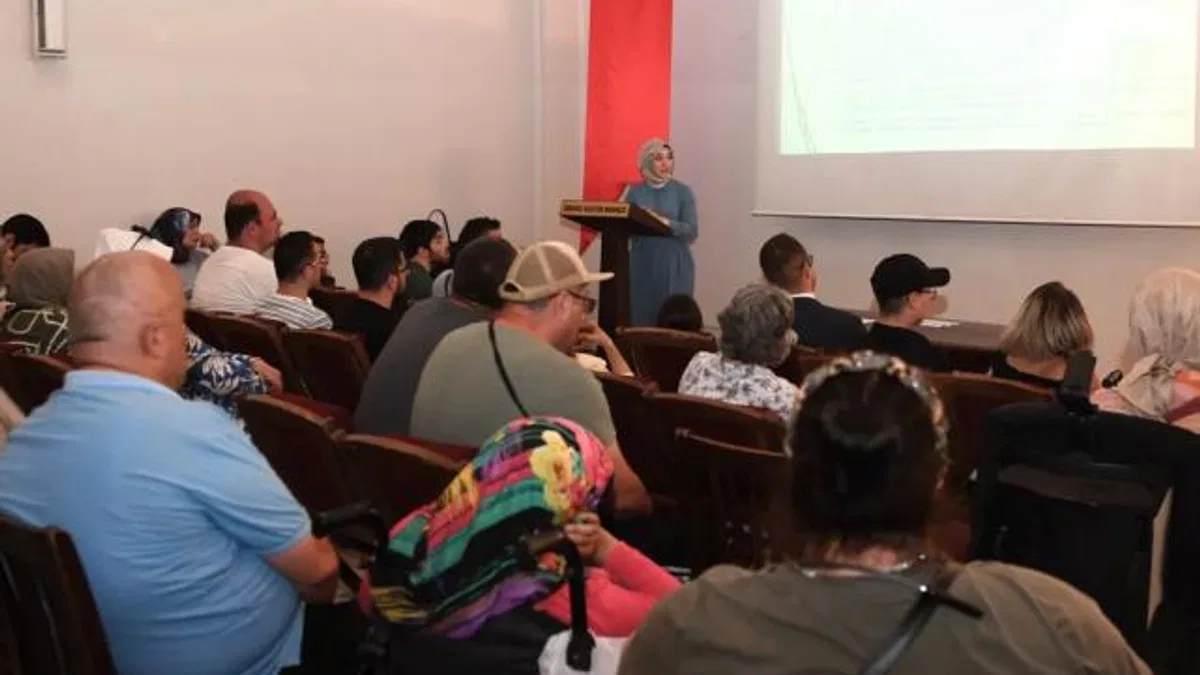 Engelliler bireyler haklarını Osmangazi’de öğrendİ