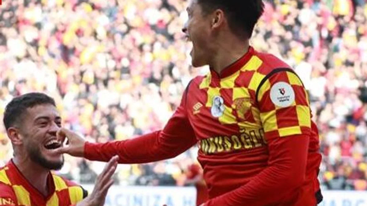 Göztepe 2-0 Tümosan Konyaspor (Maç Sonucu) Göztepe uzatmalarda 3 puana uzandı!