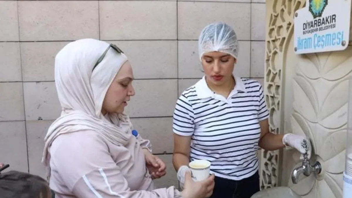 DBB, hastanelerde limonata ikramına başladı