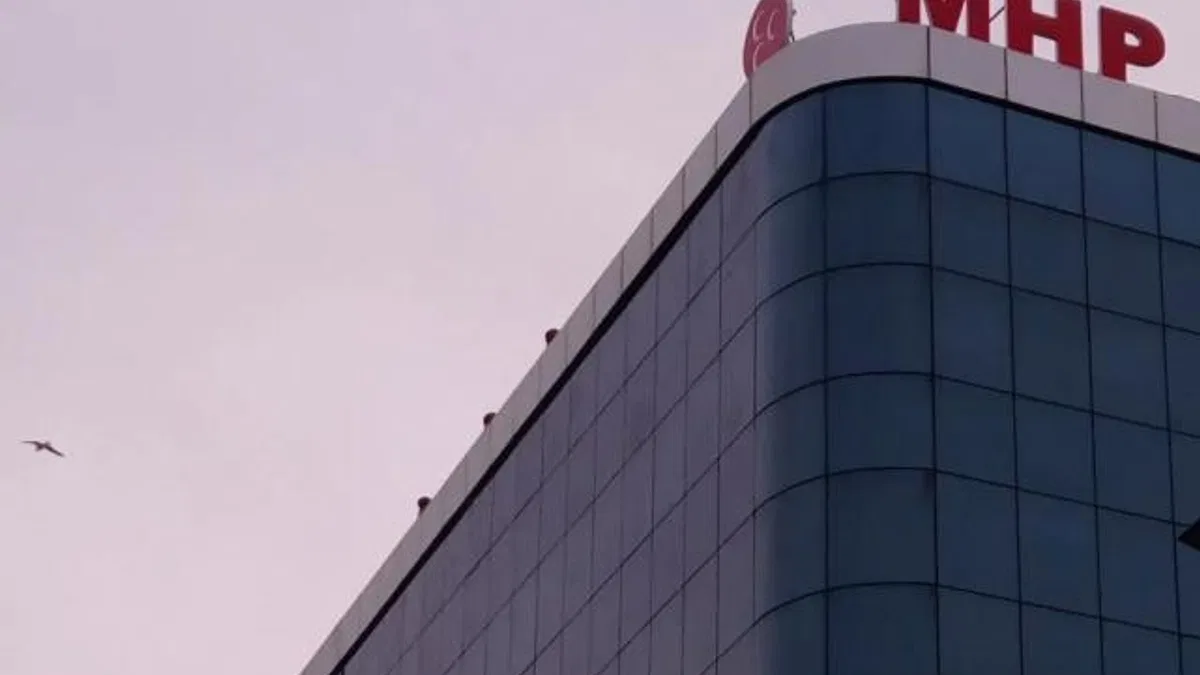 MHP İstanbul Teşkilatı feshedildi!