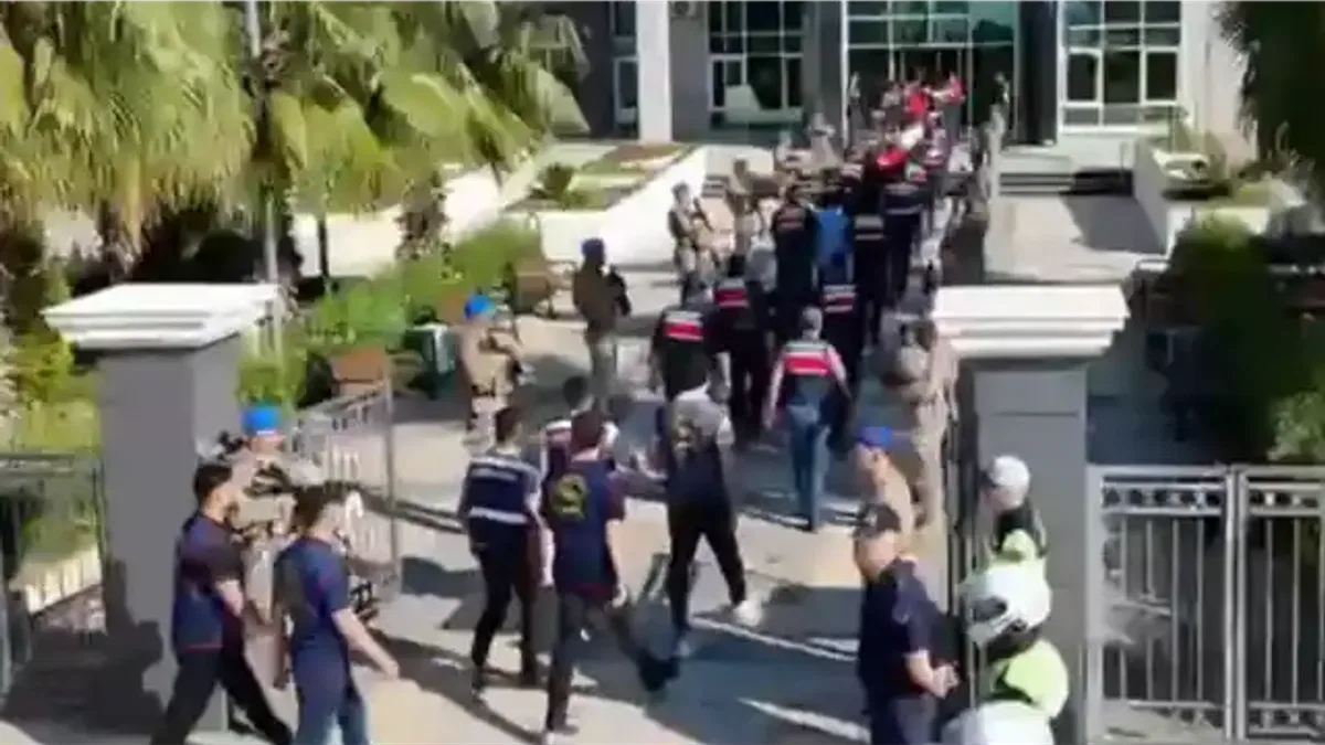 Jandarma fotokapanlarla yüzlerce şüpheliyi yakaladı