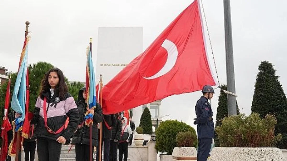Ulu Önder Mustafa Kemal Atatürk, Vefatının 86. Yıl Dönümünde Üsküdar’da Anıldı