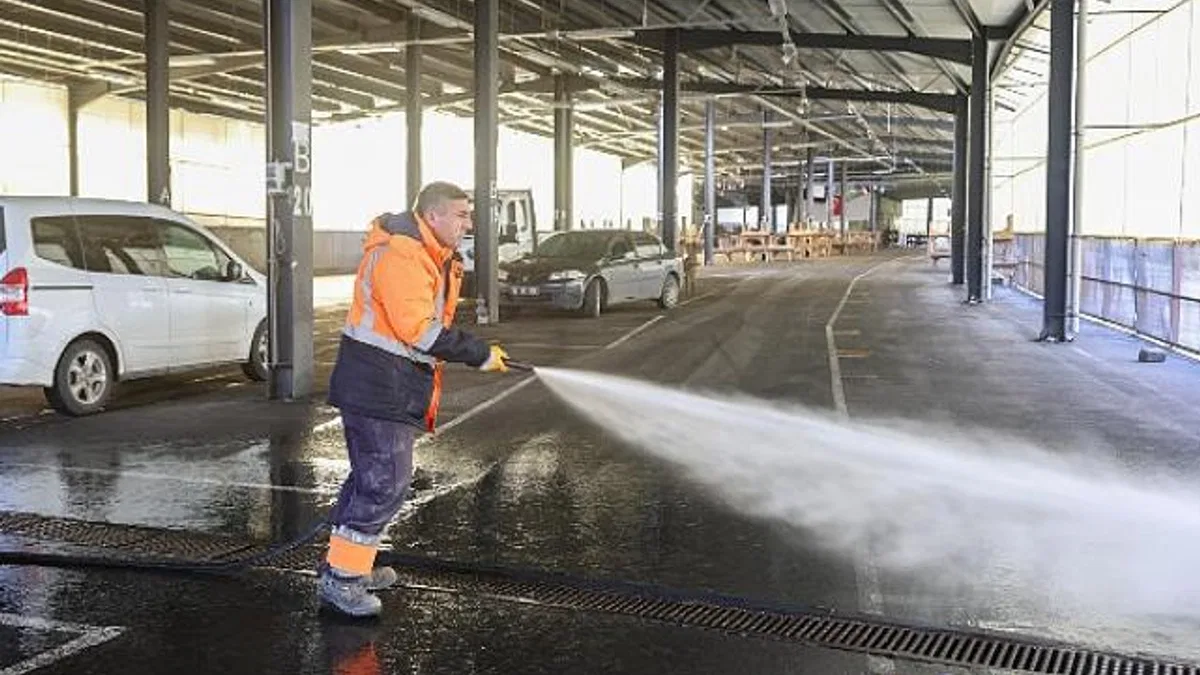 Bakırköy’ün Pazarları Titizlikle Hazırlanıyor