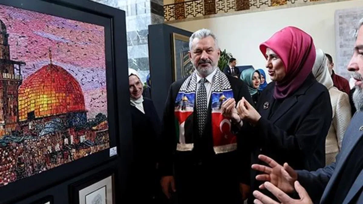 TBMM’de Gazze’ye destek sergisi “Hilalin Işığında” açıldı