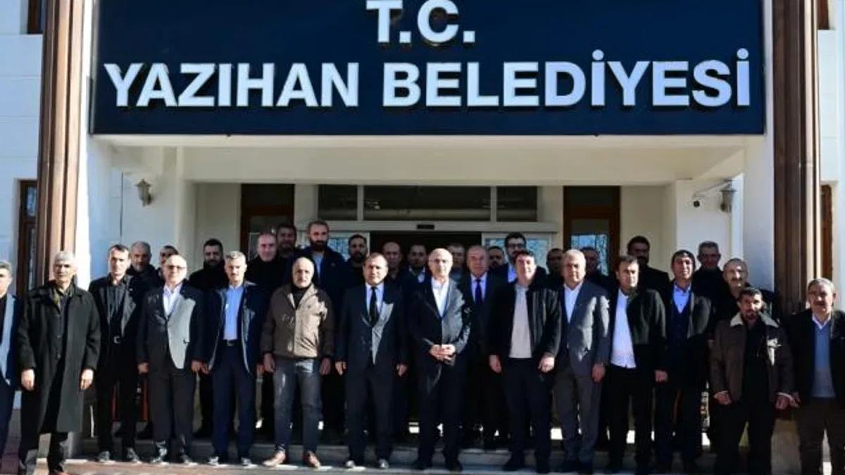 Başkan Er, muhtarlarla bir araya geldi