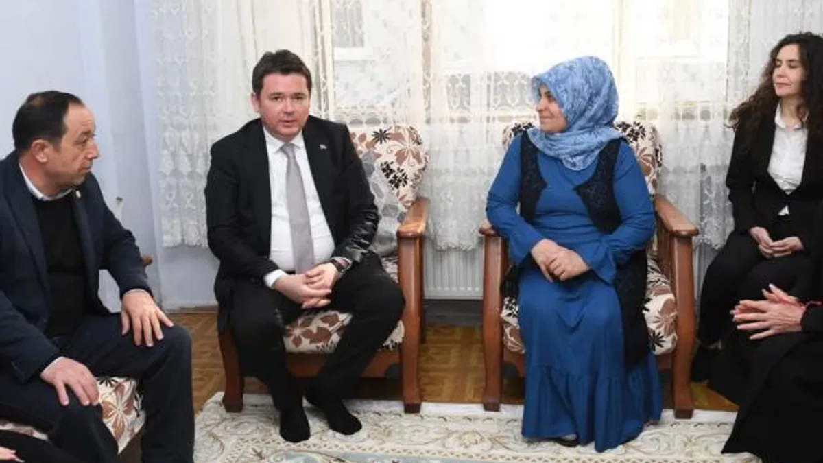 Bursa Osmangazi Belediyesi anne ve çocukların yanında